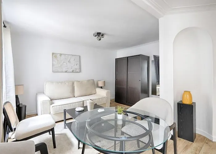 Luxury Design 9th Apartment Paris